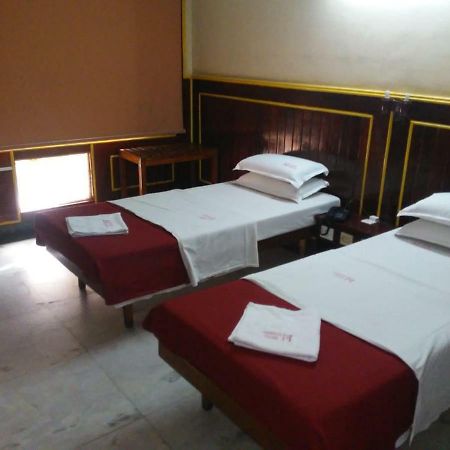 Sarmani Hotels Pvt. Ltd Τσενάι Εξωτερικό φωτογραφία