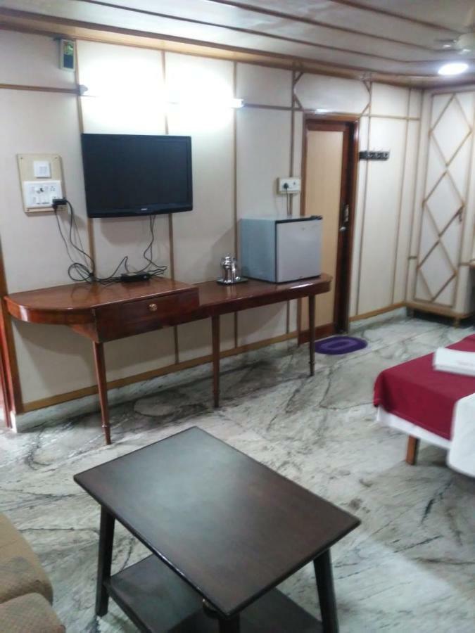 Sarmani Hotels Pvt. Ltd Τσενάι Εξωτερικό φωτογραφία